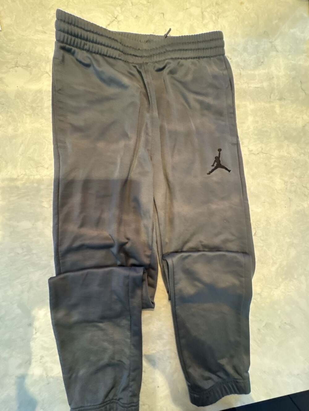 Jordan Therma Fit Sweatpants Joggers Gray Youth Size L